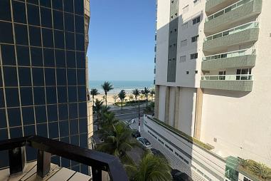 BELO APARTAMENTO, LAZER E À 30M DO MAR