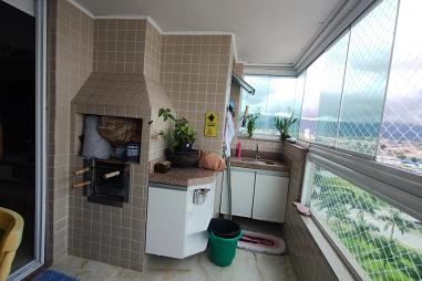 BELÍSSIMO APARTAMENTO, À 750M DO MAR E LAZER COMPLETO