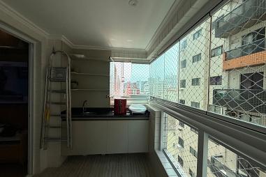 BELÍSSIMO APARTAMENTO, Á 100M DO MAR E LAZER COMPLETO