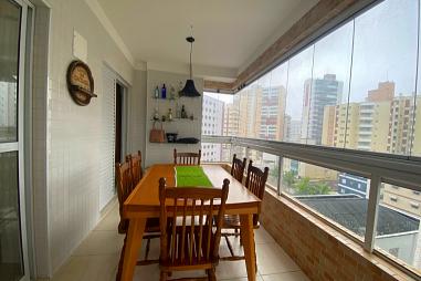 EXCELENTE APARTAMENTO, Á 280M DO MAR E LAZER COMPLETO