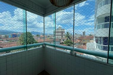 BELÍSSIMO APARTAMENTO, LAZER E À 150M DO MAR