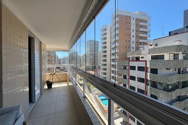 BELÍSSIMO APARTAMENTO, 150M DO MAR E LAZER COMPLETO