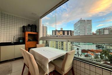 EXCELENTE APARTAMENTO, À 100M DO MAR E LAZER COMPLETO