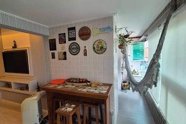 EXCELENTE APARTAMENTO, À 100M DO MAR E LAZER COMPLETO