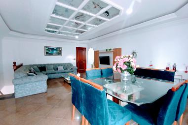 Cobertura com 4 quartos à venda, 190m², 3 banheiros, 2 garagens - Guilhermina - Praia Grande