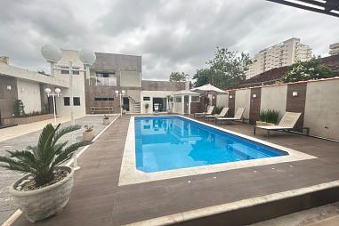 Casa com 8 quartos à venda, 450m², 4 banheiros, 8 garagens - Flórida - Praia Grande