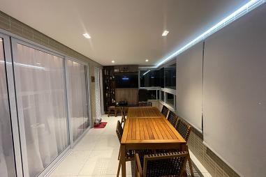 BELÍSSIMO APARTAMENTO, FINO ACABAMENTO À 300M  DO MAR