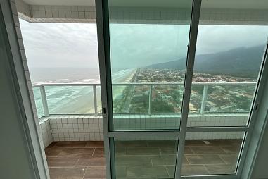 LUXUOSO DUPLEX COM FINO ACABAMENTO E LAZER COMPLETO.