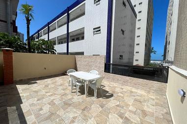 BELISSÍMA CASA DE ALTO PADRÃO COM FINO ACABAMENTO