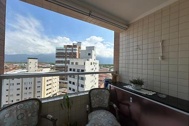 BELÍSSIMO APARTAMENTO, À 300M DO MAR E LAZER