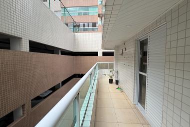 BELÍSSIMO APARTAMENTO, À 250M DO MAR E LAZER