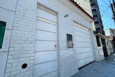 Casa com 2 quartos à venda, 103m², 2 banheiros, 4 garagens - Guilhermina - Praia Grande