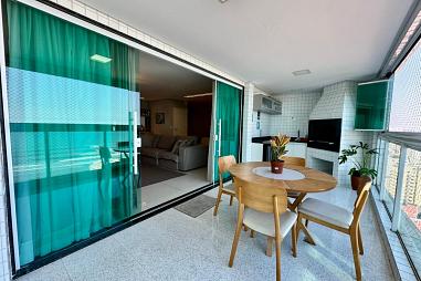 COBERTURA COM PISCINA, À 150m DO MAR E LAZER COMPLETO