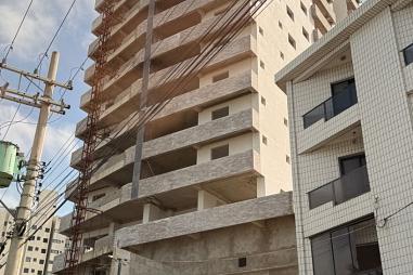 EXCELENTE CONSTRUÇÃO, AMPLA E LAZER COMPLETO