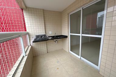 BELÍSSIMO APARTAMENTO, AMPLO E FINO ACABAMENTO