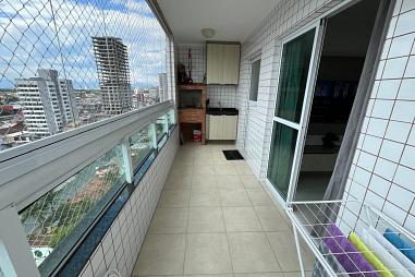BELÍSSIMO APARTAMENTO, À 650M DO MAR E  LAZER COMPLETO