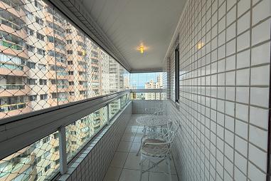 BELÍSSIMO APARTAMENTO, À 350M DO MAR E LAZER COMPLETO