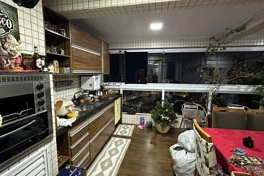 BELÍSSIMO APARTAMENTO, À 300M DO MAR E LAZER COMPLETO