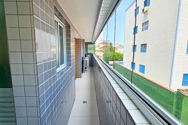 BELÍSSIMO APARTAMENTO A 300M DO MAR E COM AREA DE LAZER COMPLETO