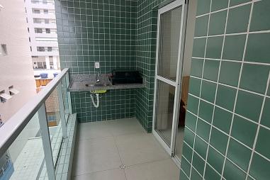 BELÍSSIMO APARTAMENTO, À 700M DO MAR E LAZER COMPLETO