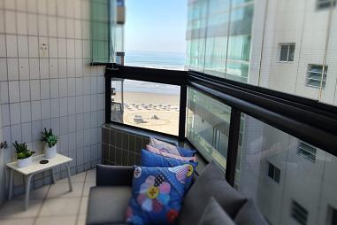 EXCELENTE APARTAMENTO, À 10M DO MAR E LAZER COMPLETO