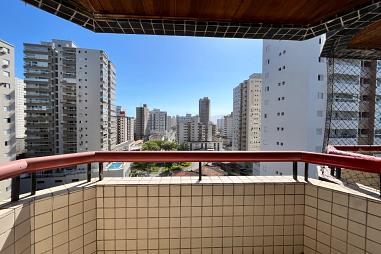 EXCELENTE APARTAMENTO, À 270M DO MAR E LAZER COMPLETO