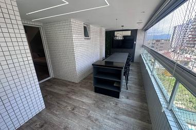 EXCELENTE APARTAMENTO, À 300M DO MAR E LAZER COMPLETO