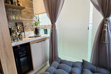 BELÍSSIMO APARTAMENTO, À 700M DO MAR E LAZER COMPLETO