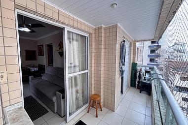 BELÍSSIMO APARTAMENTO, À 300M DO MAR E LAZER COMPLETO