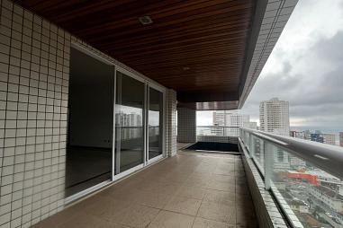 BELÍSSIMO APARTAMENTO, AMPLO E LAZER COMPLETA