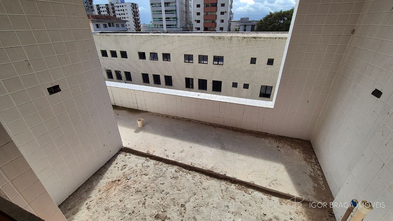 INCRÍVEL APARTAMENTO Á 180M DO MAR COM LAZER COMPLETO
