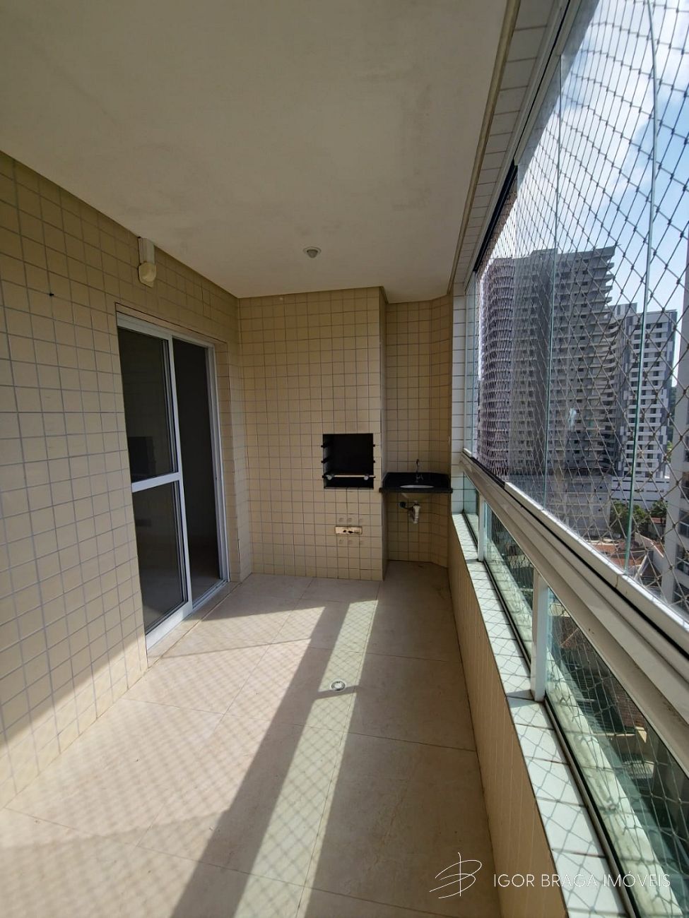 EXCELENTE APARTAMENTO, FINO ACABAMENTO E LAZER COMPLETO