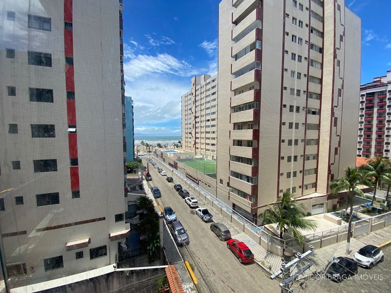 INCRÍVEL APARTAMENTO Á 150M DO MAR COM LAZER COMPLETO