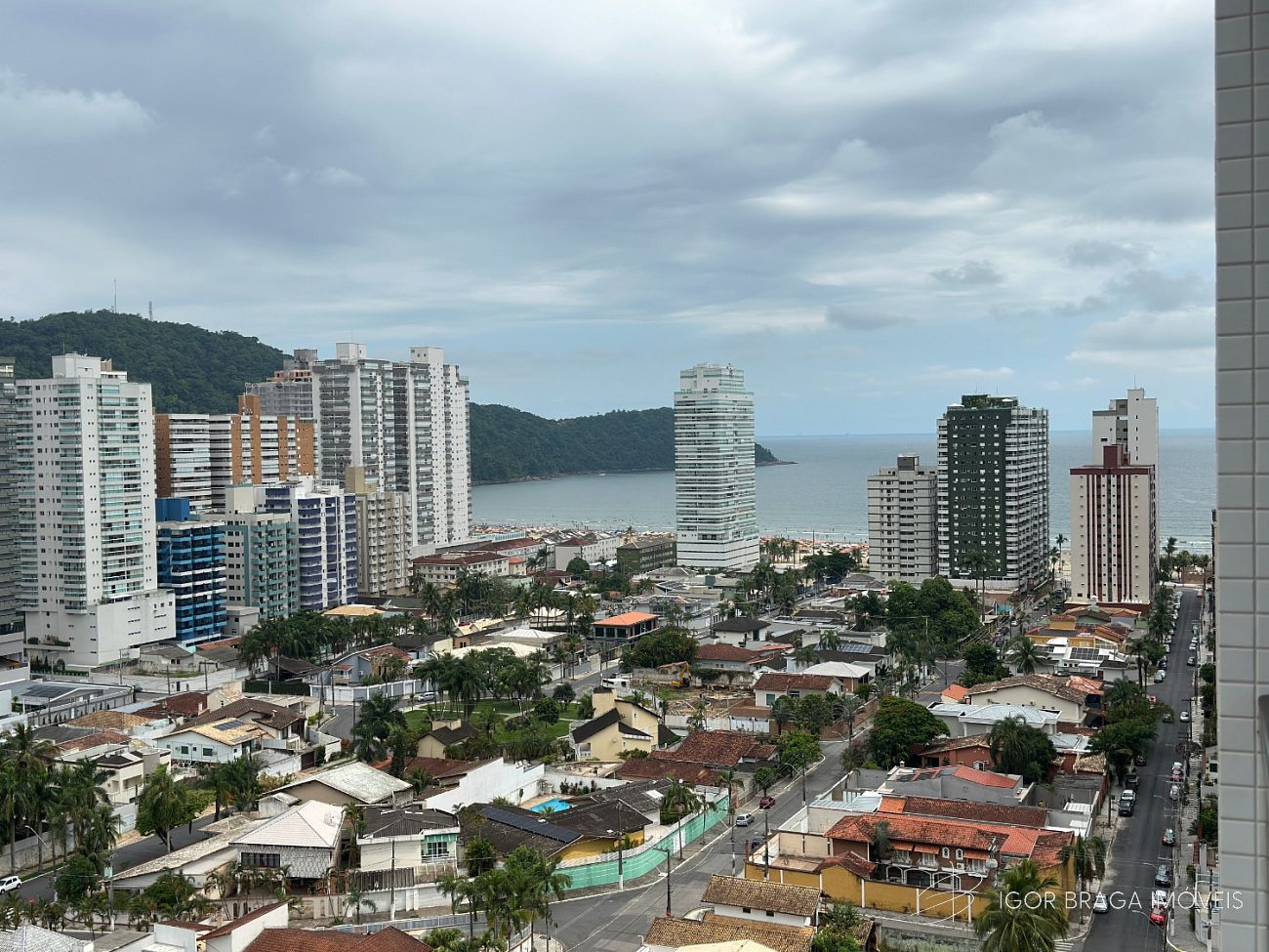 BELO APARTAMENTO, À 500M DO MAR E LAZER COMPLETO