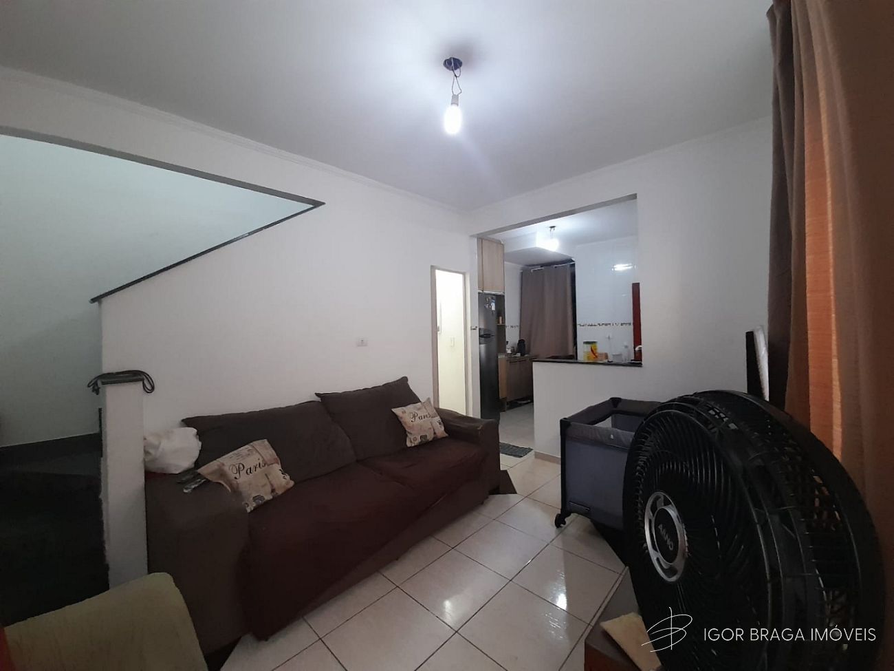 EXCELENTE CASA, AMPLA Á 400M DO MAR