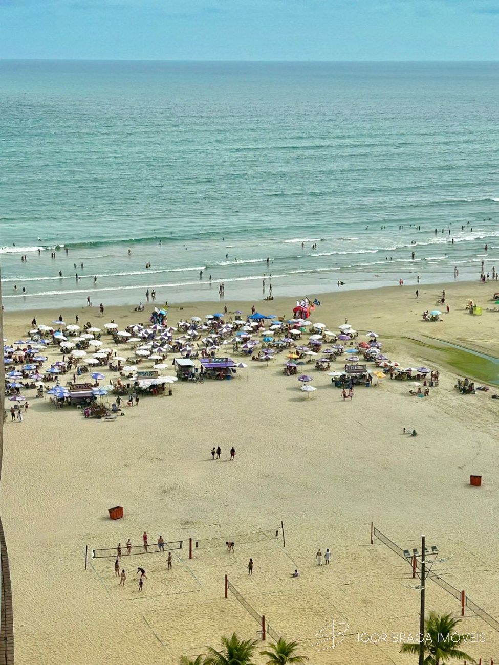 INCRÍVEL APARTAMENTO FRENTE MAR COM LAZER COMPLETO