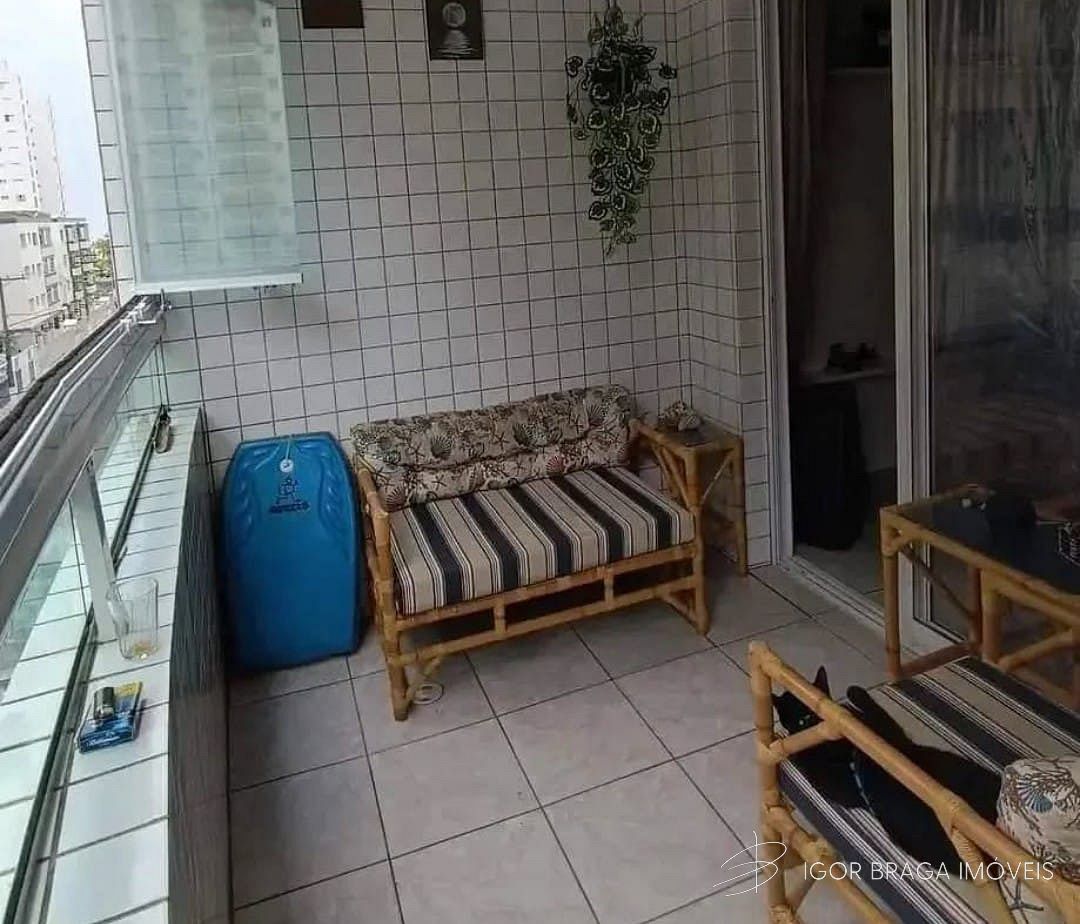 BELÍSSIMO APARTAMENTO, À 400M DO MAR E LAZER COMPLETO