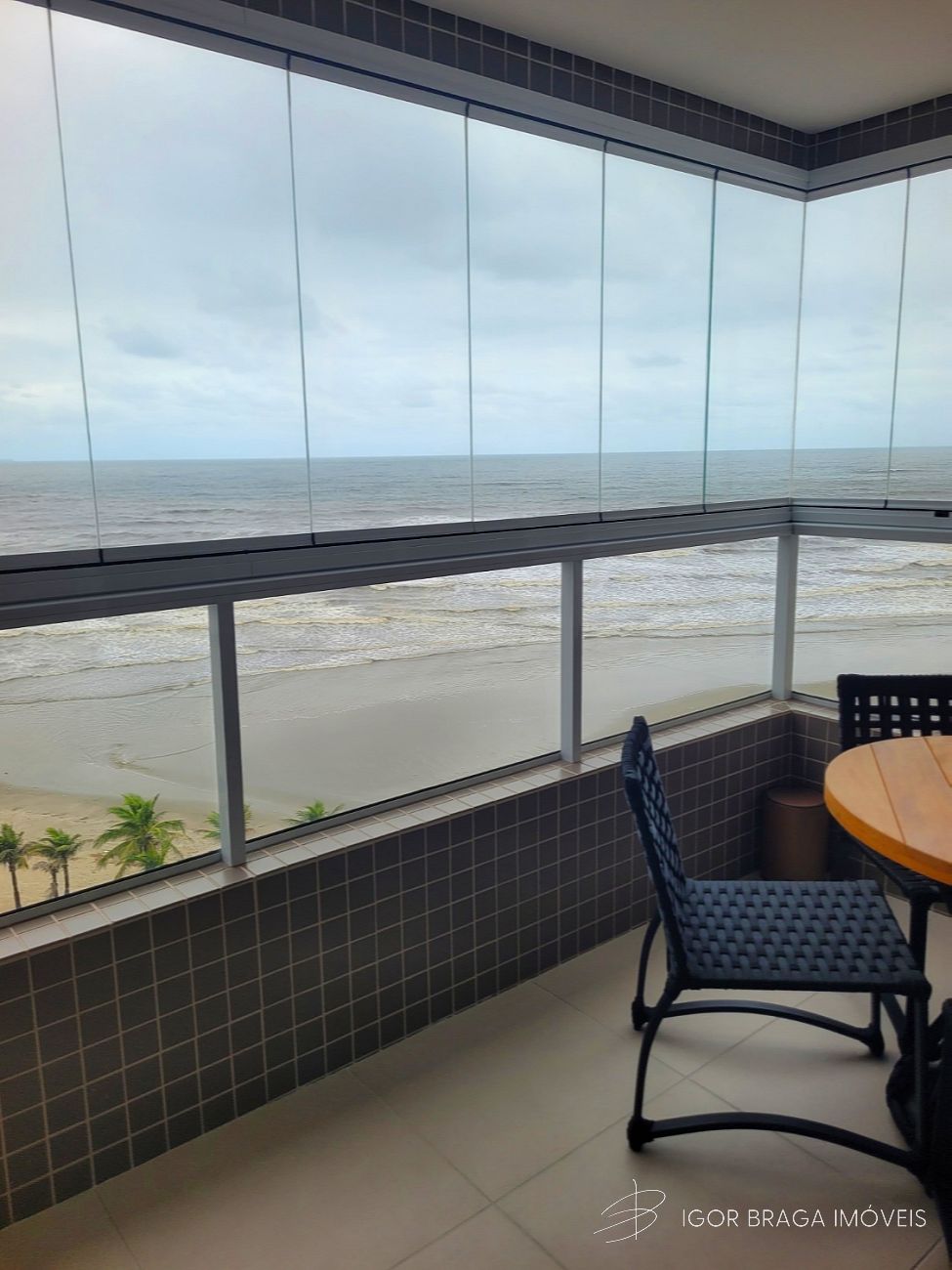 EXCELENTE APARTAMENTO, FINO ACABAMENTO E LAZER COMPLETO