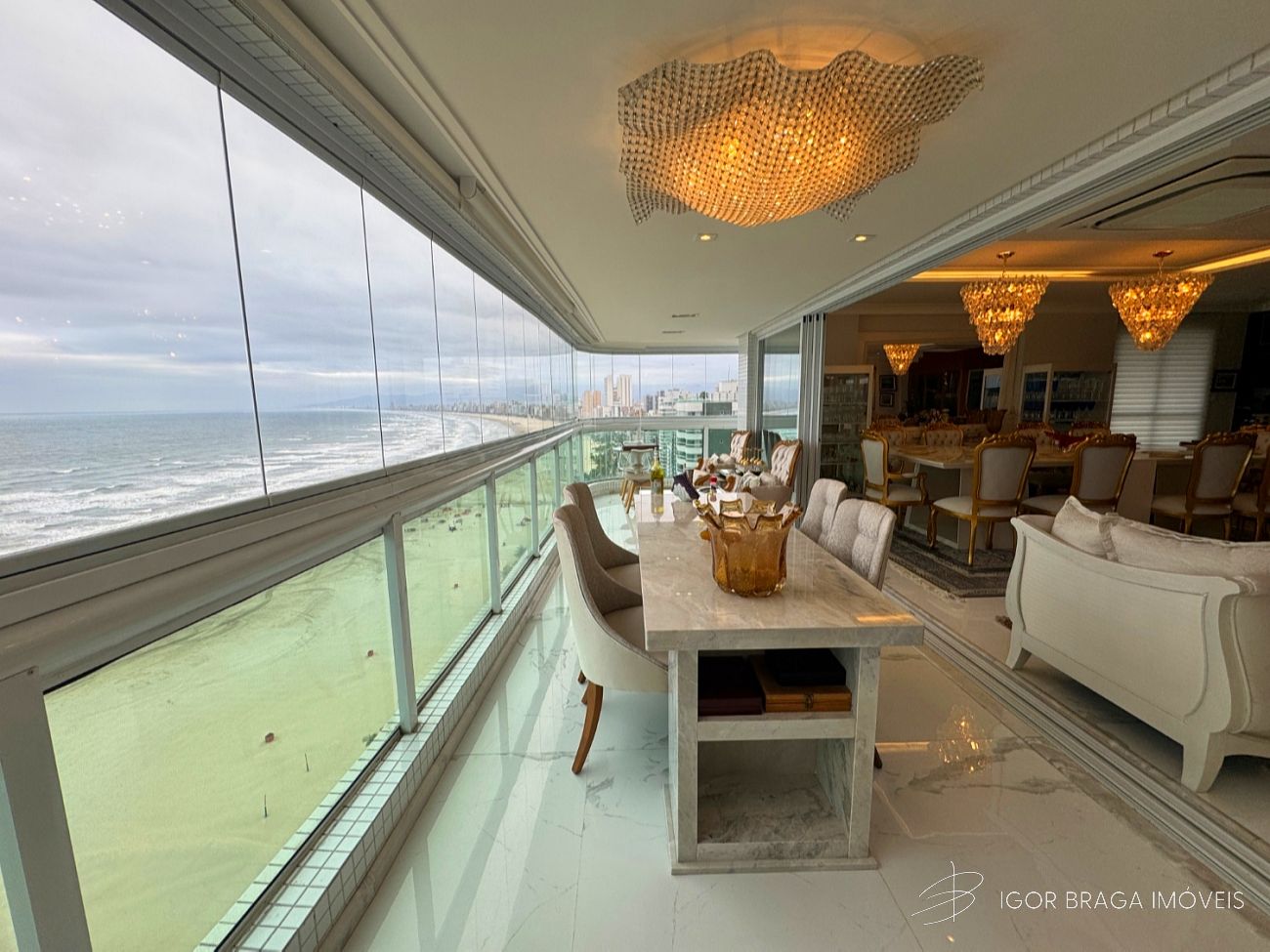 EXCELENTE APARTAMENTO, FINO ACABAMENTO E LAZER COMPLETO