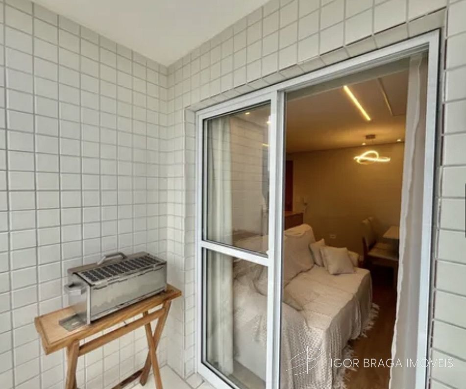 EXCELENTE APARTAMENTO A 350M DO MAR COM LAZER COMPLETO