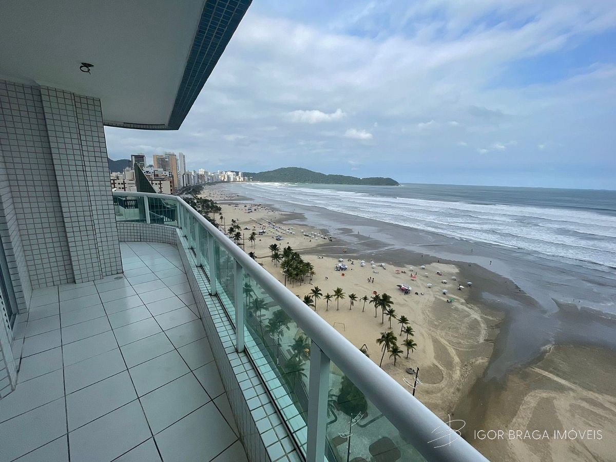 BELÍSSIMO APARTAMENTO, FINO ACABAMENTO E LAZER COMPLETO