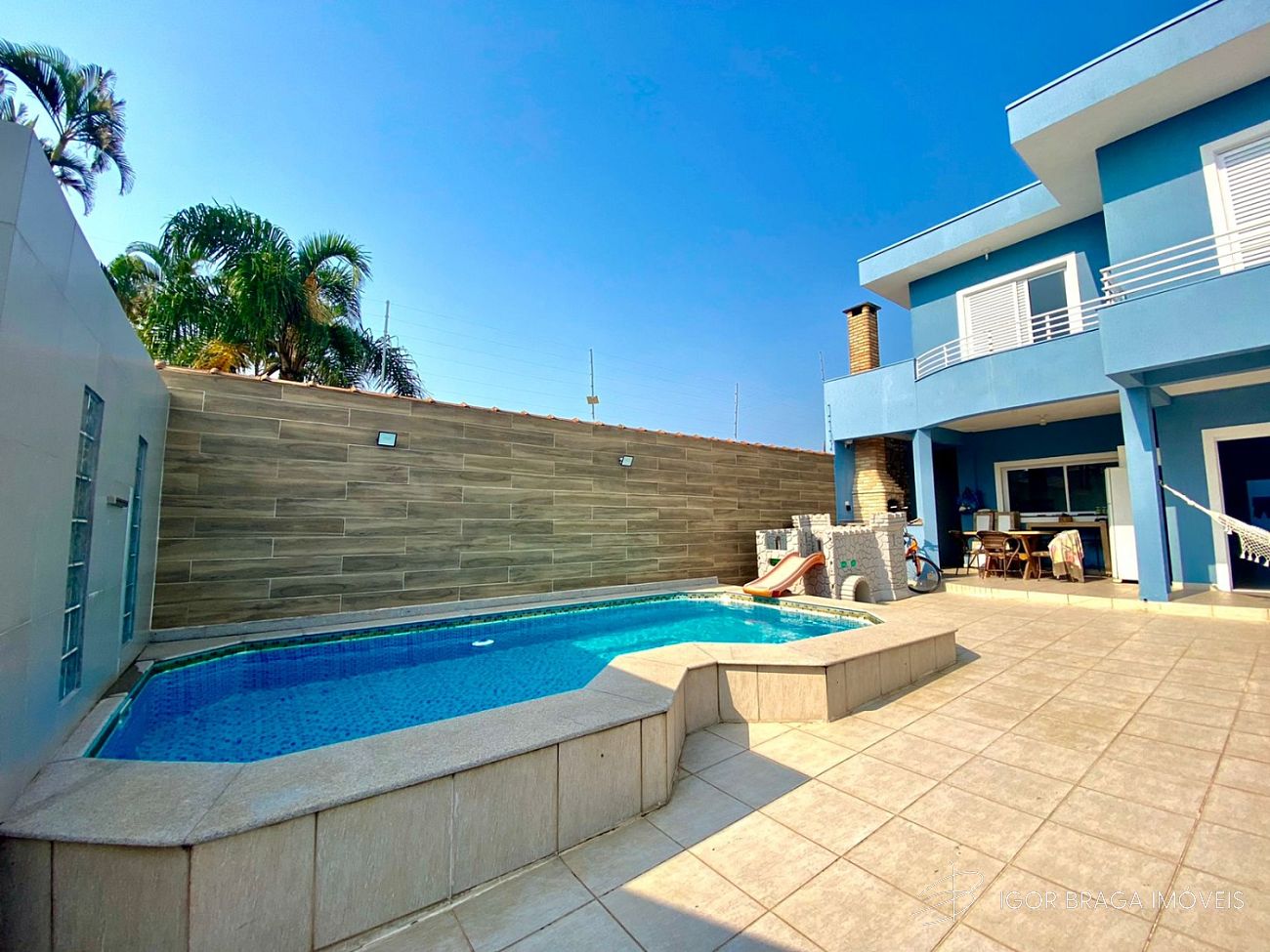 CASA ALTO PADRÃO PISCINA E CHURRASQUEIRA!!!