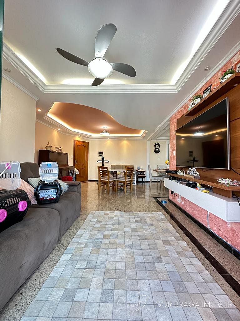 BELÍSSIMO APARTAMENTO, AMPLO, ACABAMENTO FINO E LAZER COMPLETO