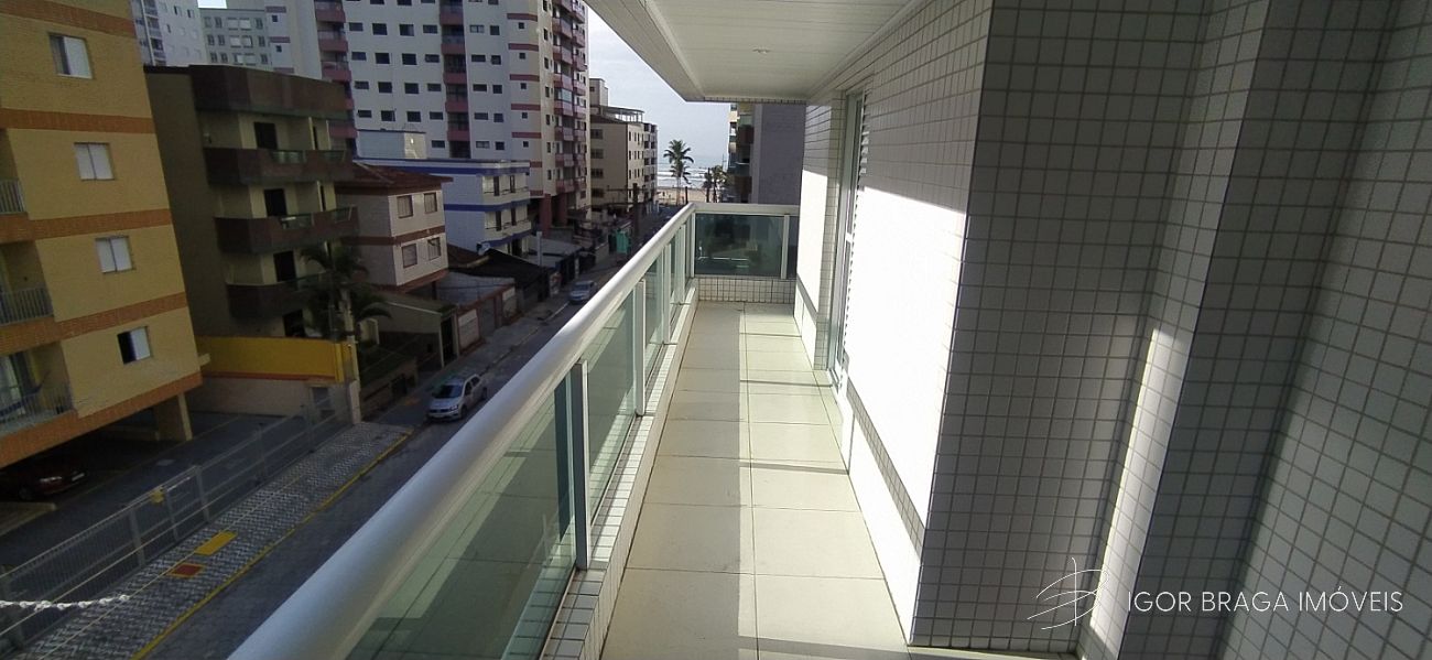 BELÍSSIMO APARTAMENTO, AMPLO, ACABAMENTO FINO E LAZER COMPLETO