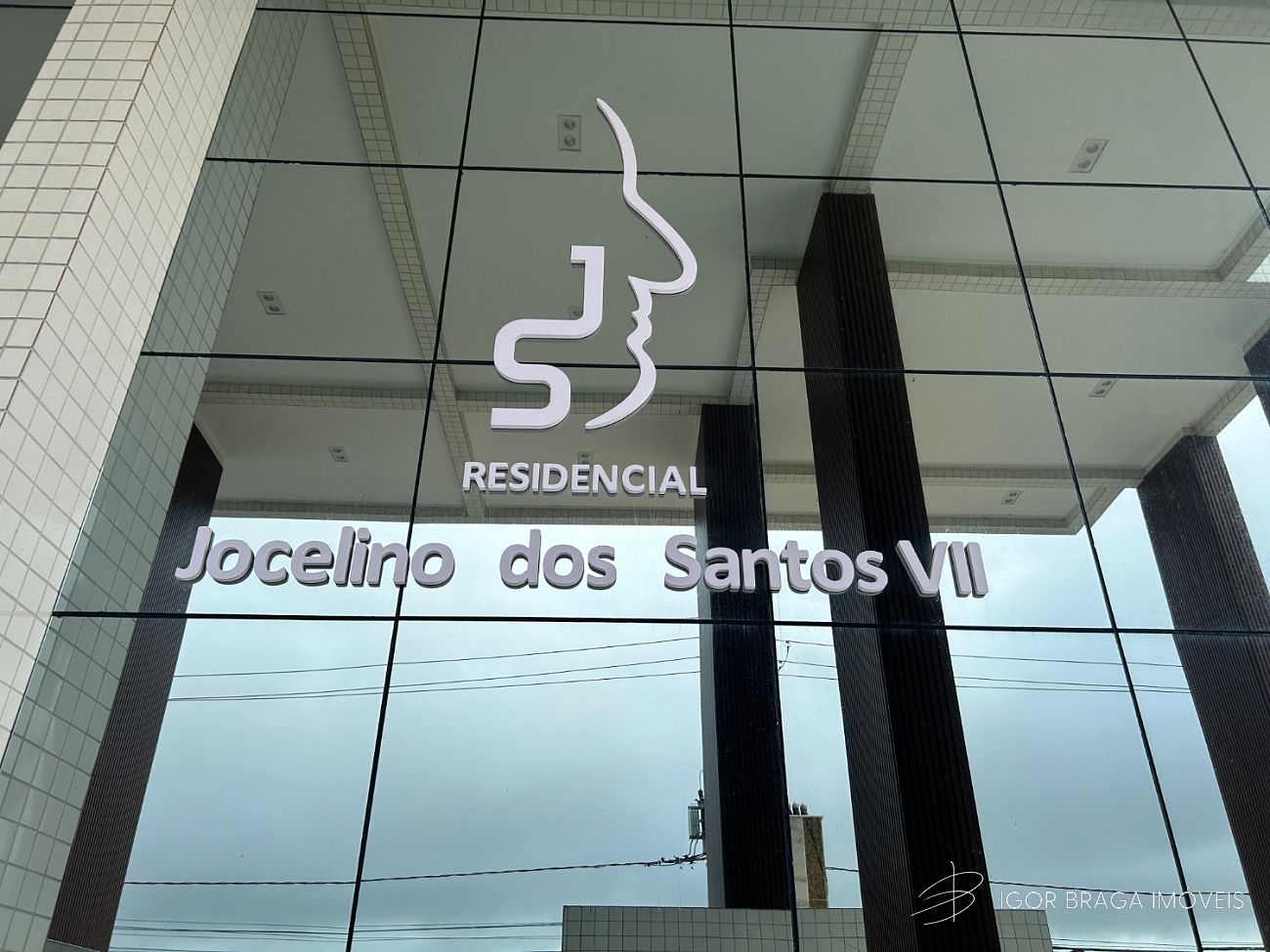 BELISSÍMO APARTAMENTO, VISTA PARA O MAR