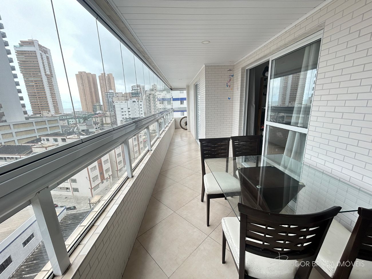 BELÍSSMO APARTAMENTO VISTA LIVRE