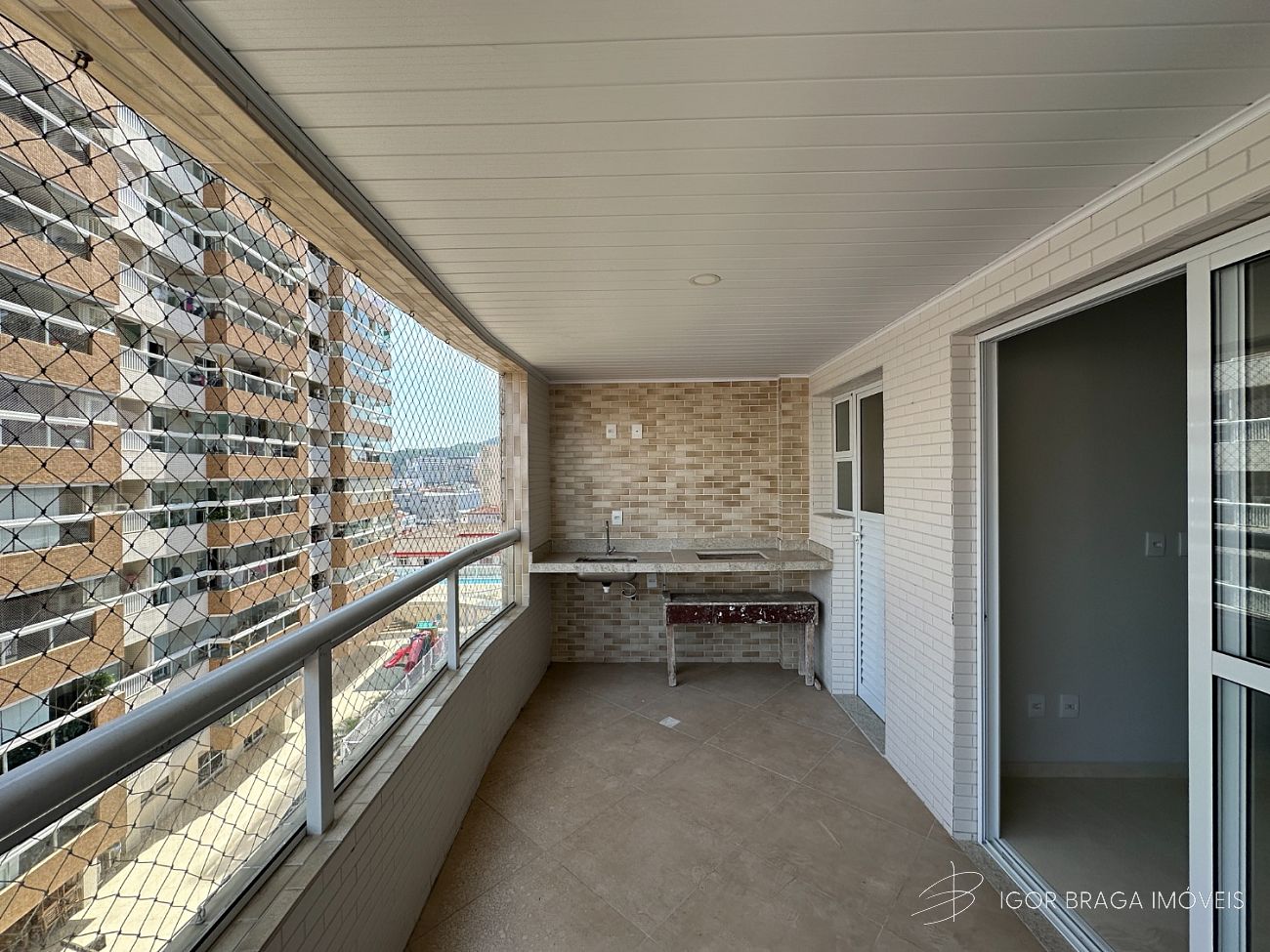 BELÍSSIMO APARTAMENTO, ACABAMENTO FINO E LAZER COMPLETO