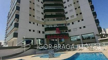 BELÍSSIMO APARTAMENTO AMPLO E LAZER COMPLETO