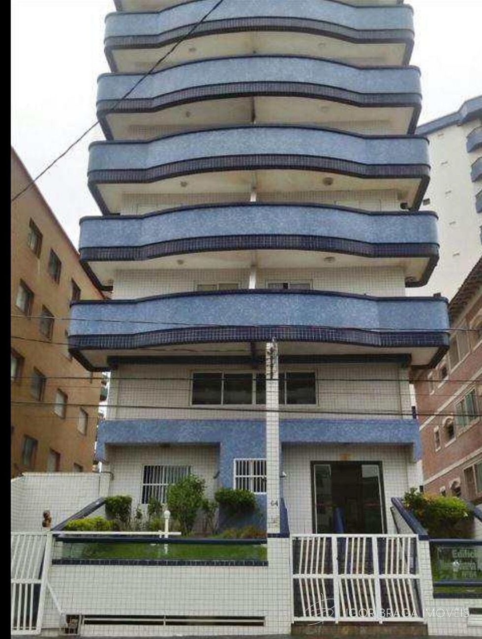 BELÍSSIMO APARTAMENTO VISTA MAR, AMPLO E ACABAMENTO FINO