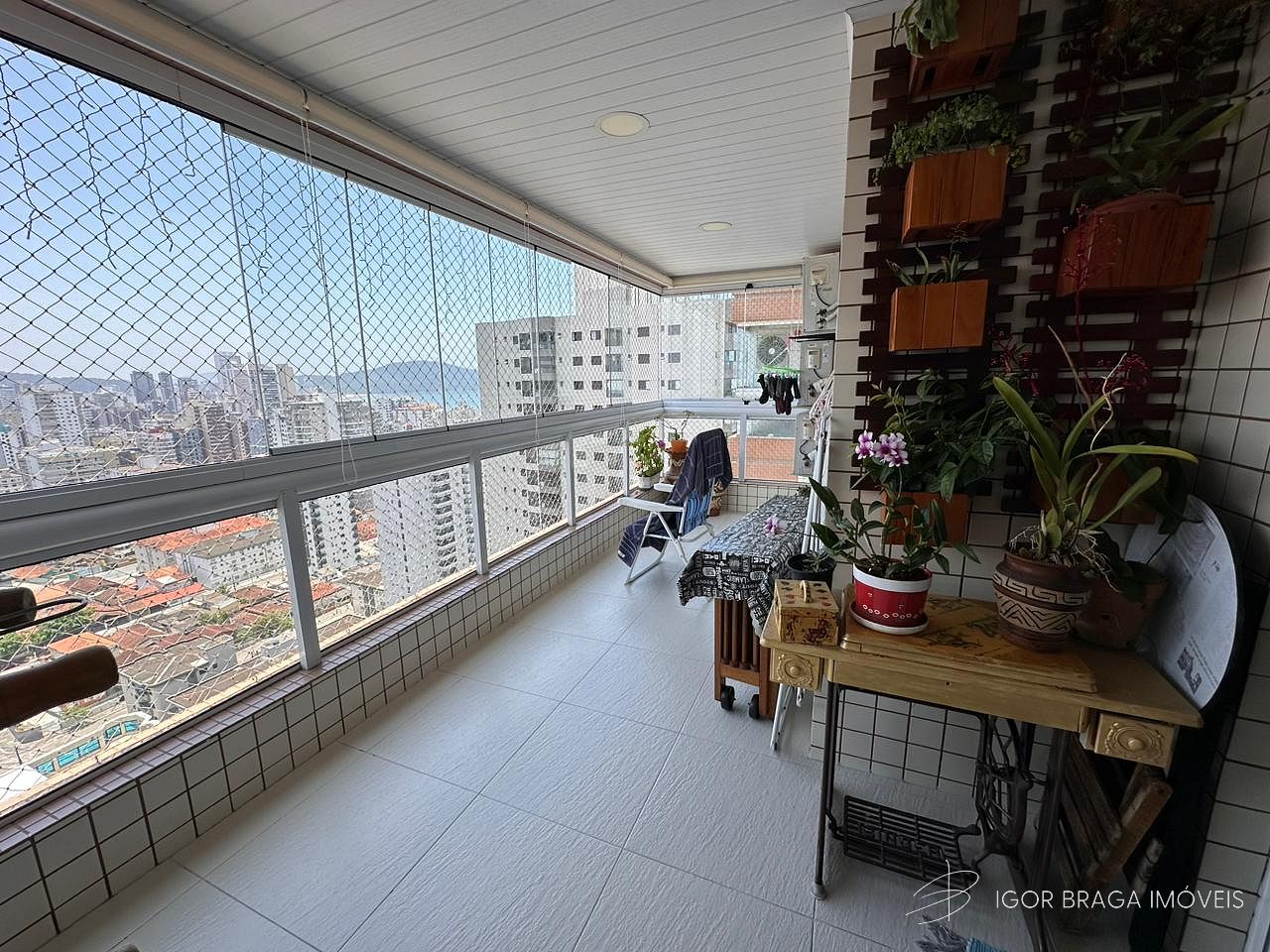 BELISSIMO APARTAMENTO, FINO ACABAMENTO E LAZER COMPLETO